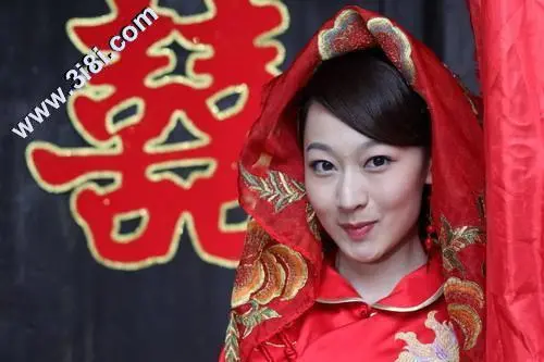 《美人三嫁》：不止是快穿，更是暴力美学与宿命的极致碰撞！